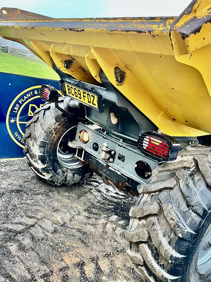 Used 2020 WACKER NEUSON DV90 duel view swivel