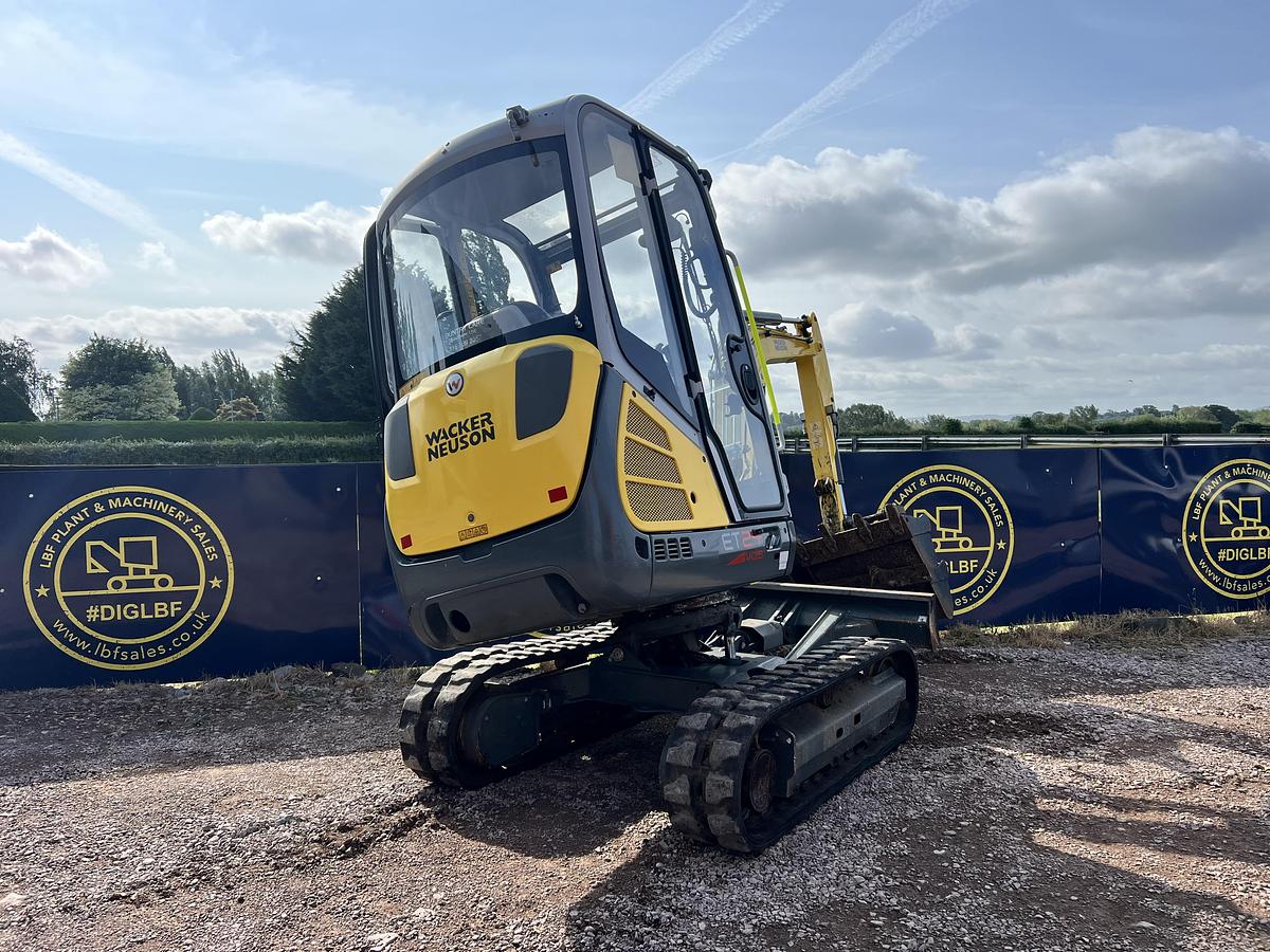 Used 2013 WACKER NEUSON ET24VDS