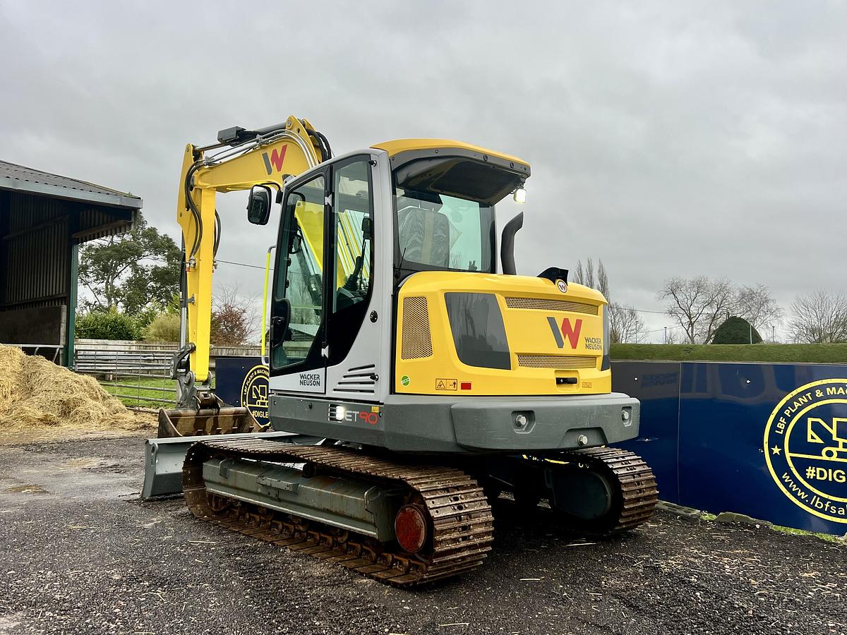 Used 2023 WACKER NEUSON ET90