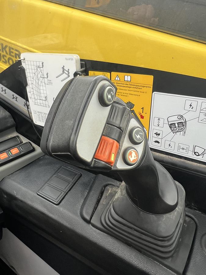 Used 2021 WACKER NEUSON TH412