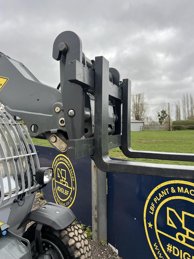 Used 2021 WACKER NEUSON TH412