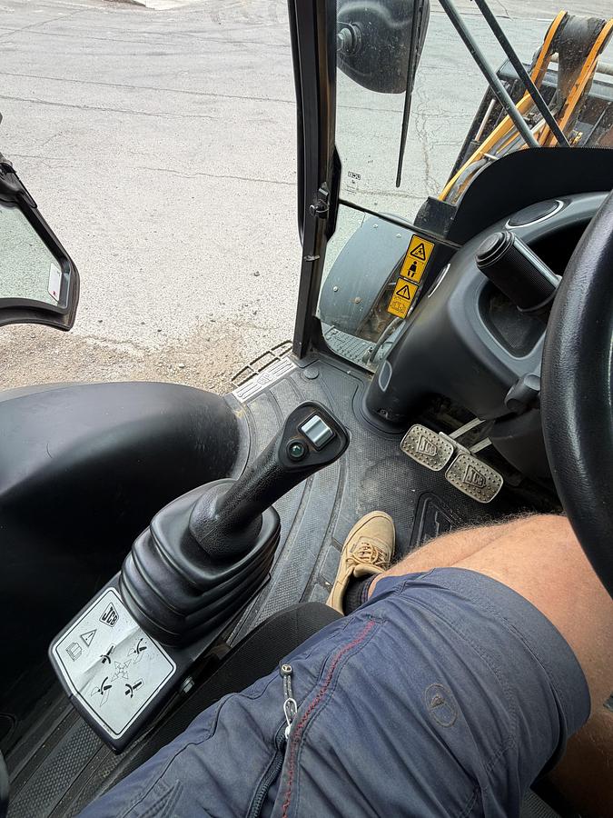 Used 2021 JCB 3CX Contractor, Advanced Easy Control Servo
