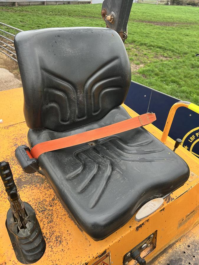 Used 2017 THWAITES 9 tonne dumper