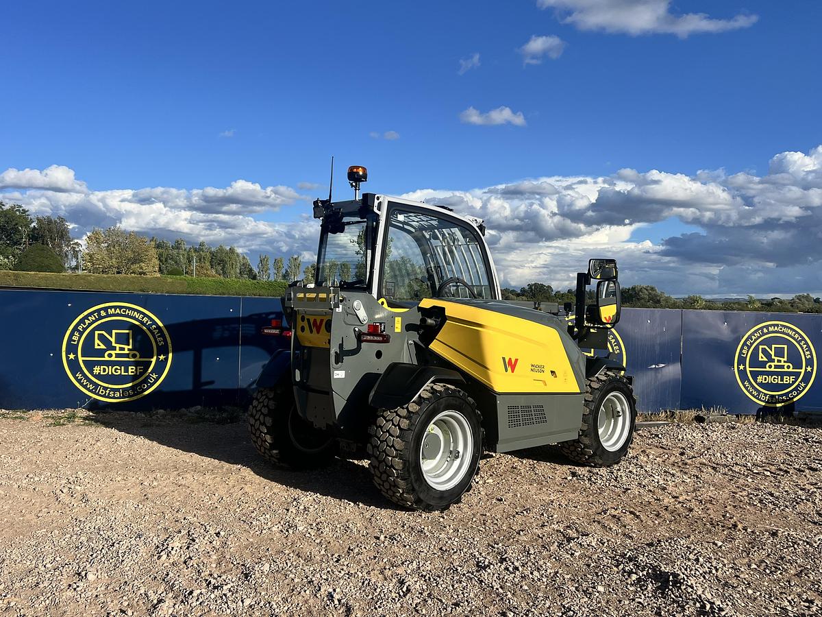 Used 2022 WACKER NEUSON TH412