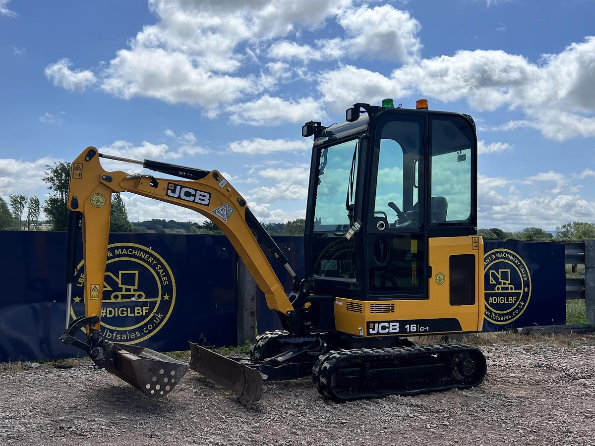 Used 2020 JCB 16C