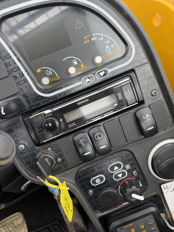Used 2023 JCB 540-140
