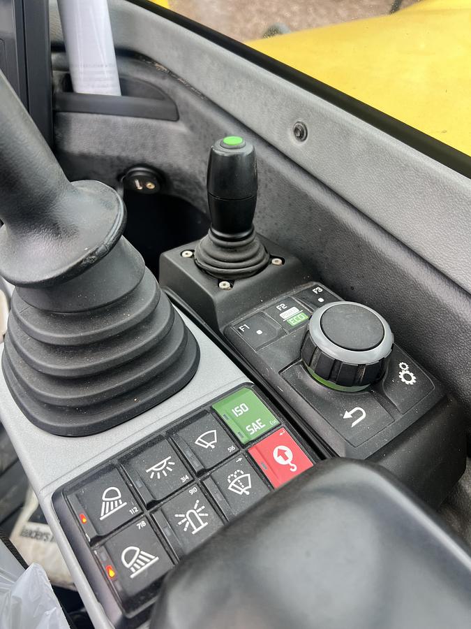 Used 2020 WACKER NEUSON ET90