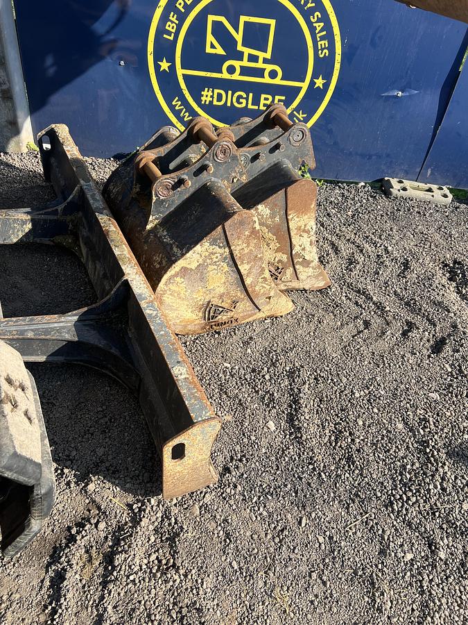 Used 2019 KOMATSU PC55MR-5MO