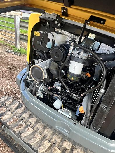 Used 2023 WACKER NEUSON EZ26