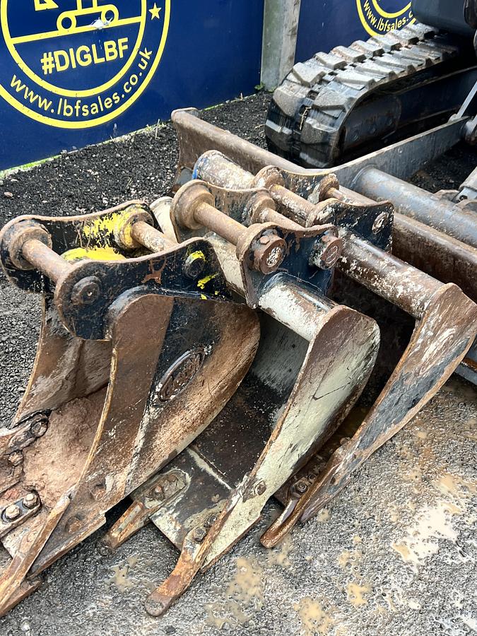 Used 2022 DOOSAN DX63