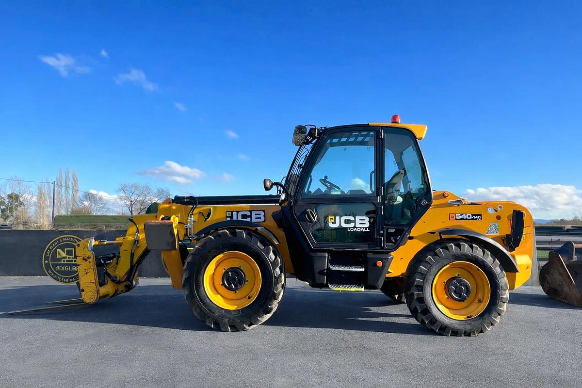 Used 2021 JCB 540-140