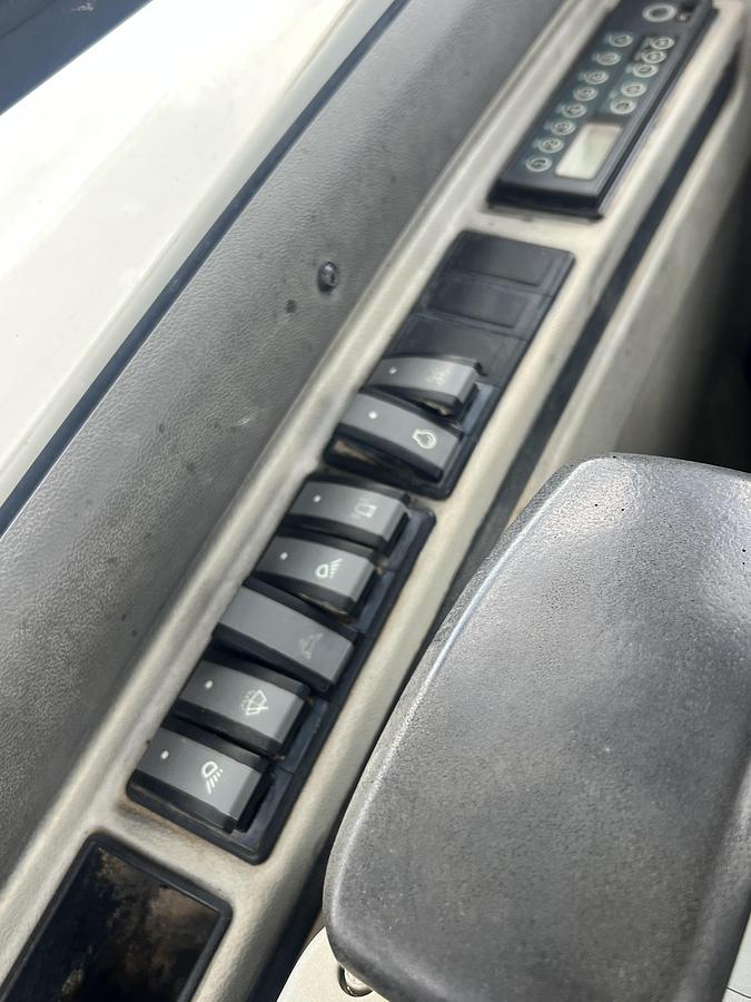 Used 2015 WACKER NEUSON 6003