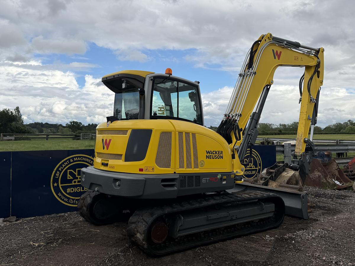 Used 2023 WACKER NEUSON ET90