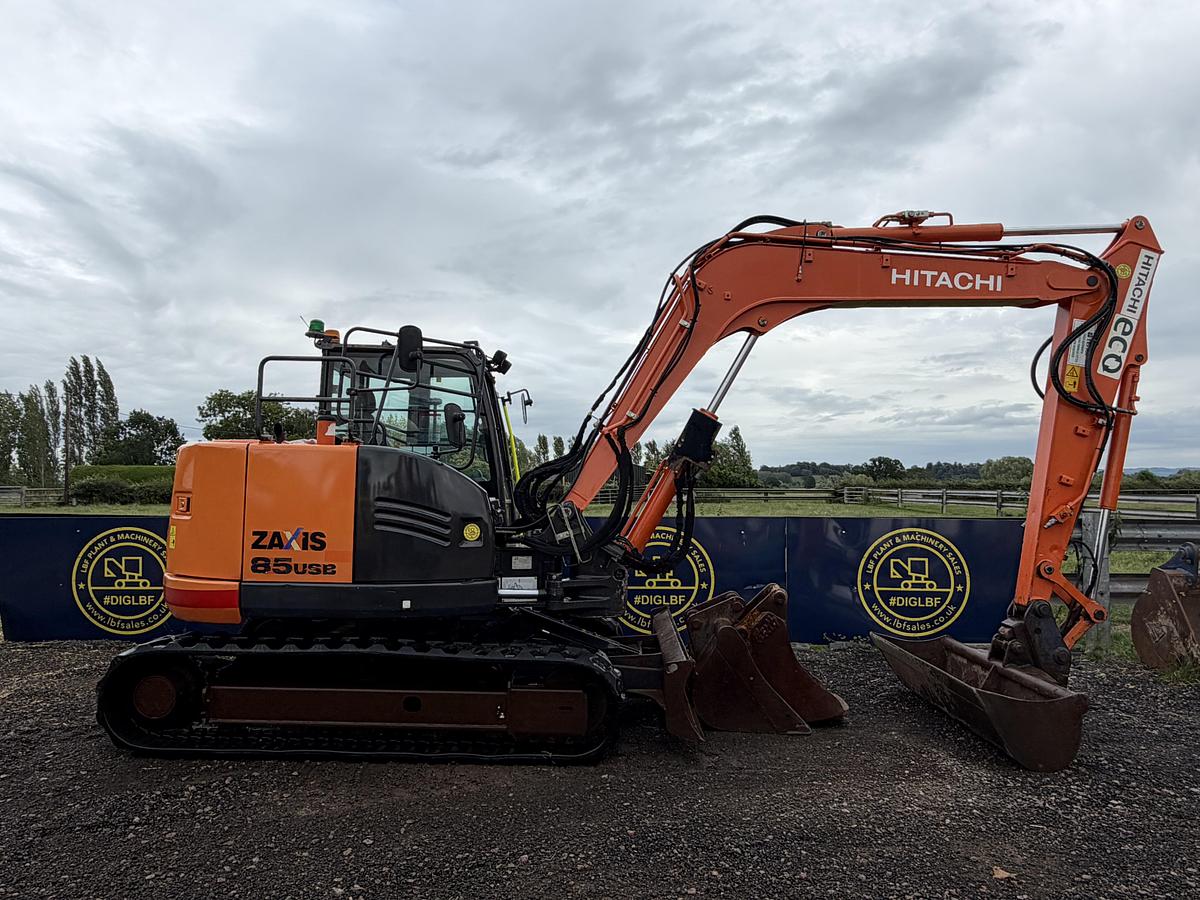 Used 2018 HITACHI ZX85USB-5