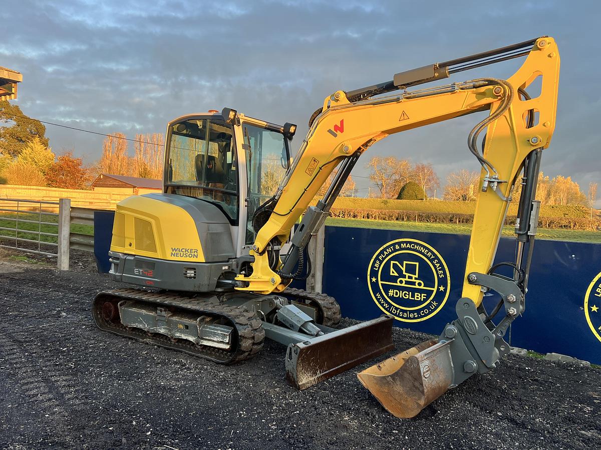Used 2022 WACKER NEUSON ET42 VDS