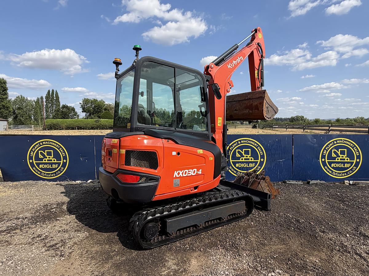 Used 2019 KUBOTA KX030-4
