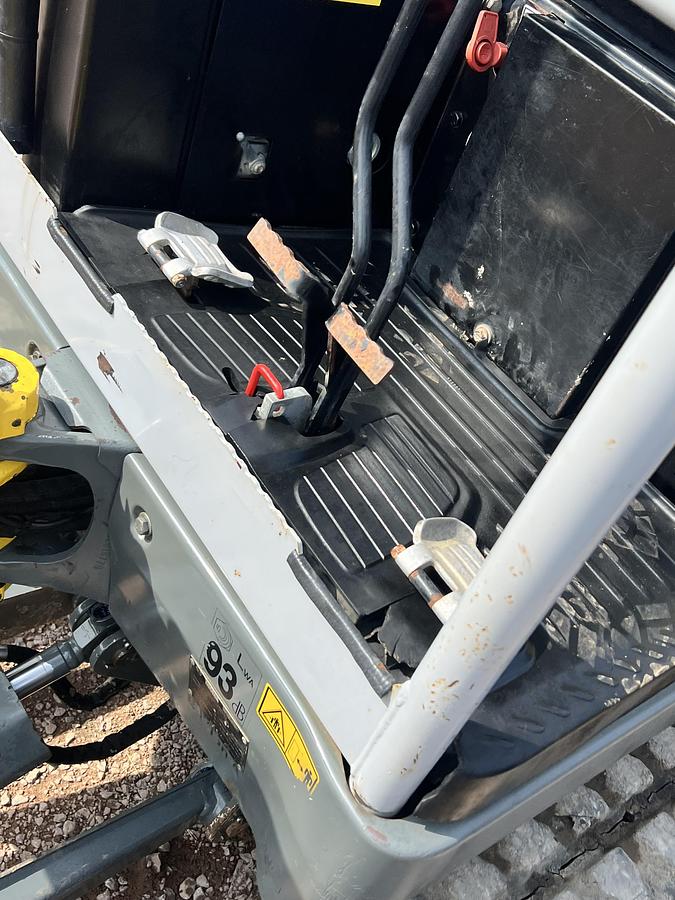 Used 2018 WACKER NEUSON EZ17