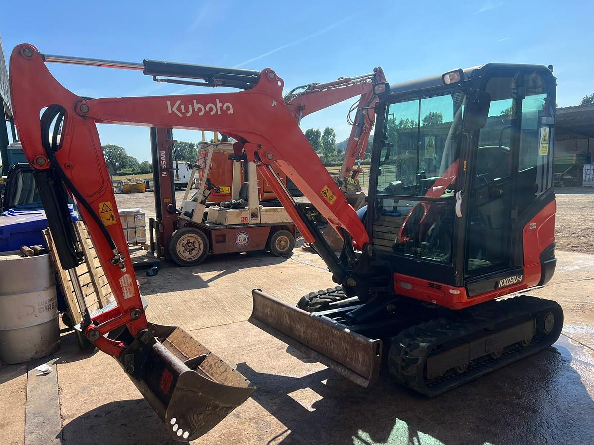 Used 2019 KUBOTA KX030-4
