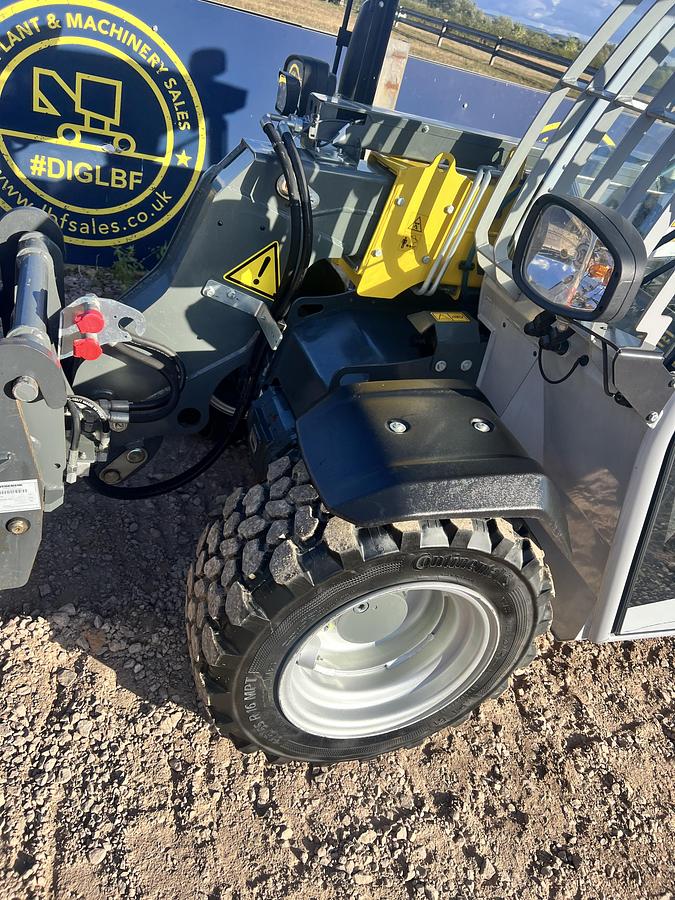 Used 2022 WACKER NEUSON TH412