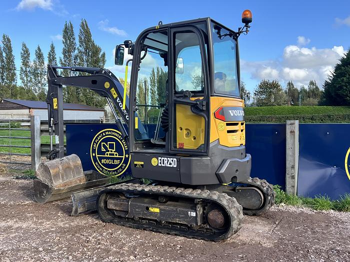 Used 2019 HITACHI ZX26U