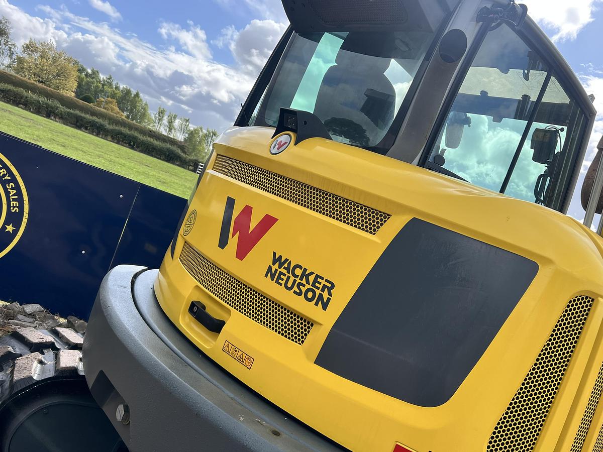 Used 2022 WACKER NEUSON EZ80