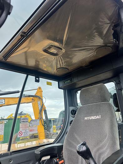 Used 2017 Hyundai  80CR-9A