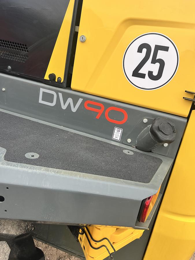 Used 2023 WACKER NEUSON DW90
