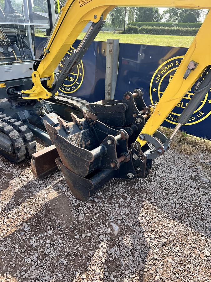 Used 2013 WACKER NEUSON ET24VDS