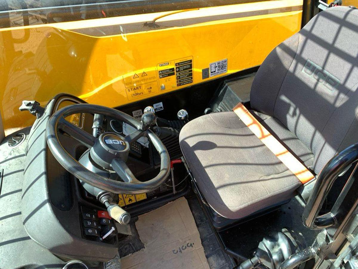 Used 2022 JCB 540-140