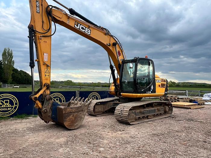 Used 2014 JCB JS160