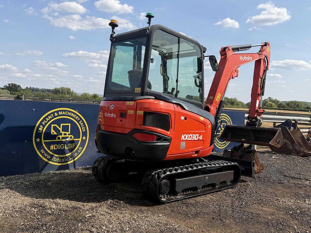 Used 2019 KUBOTA KX030-4