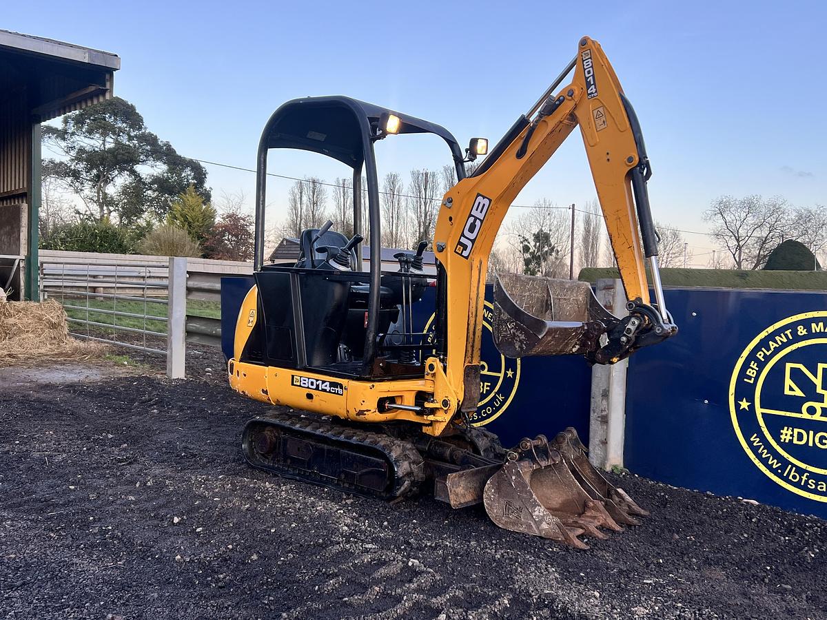 Used 2016 JCB 8014
