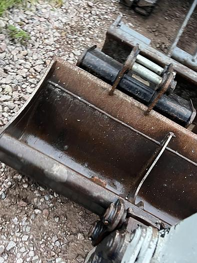 Used 2020 TAKEUCHI TB216