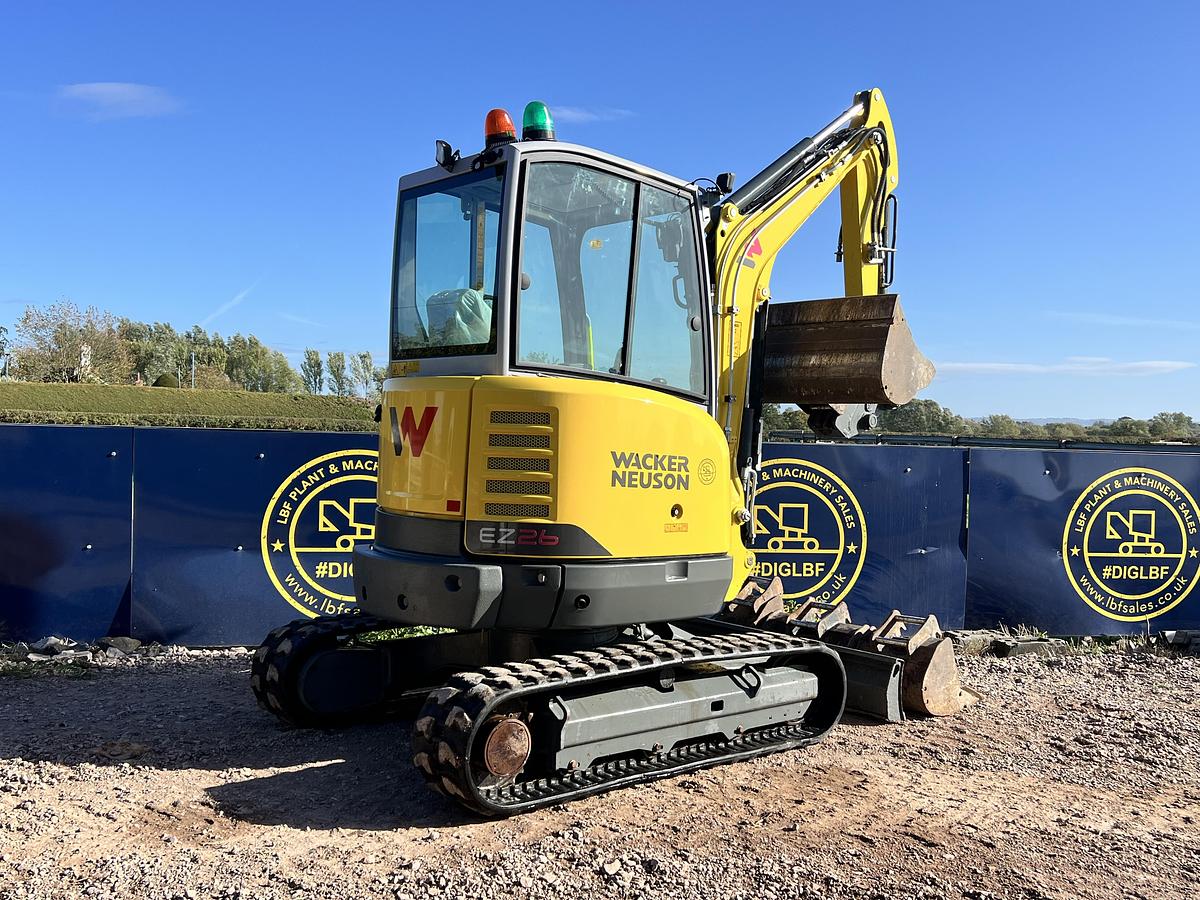 Used 2022 WACKER NEUSON EZ26