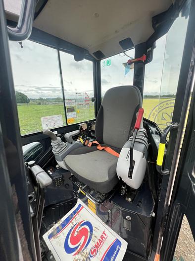 Used 2020 HITACHI ZX26U-6