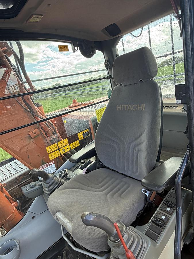 Used 2015 HITACHI ZAXIS ZX130 LCN-5
