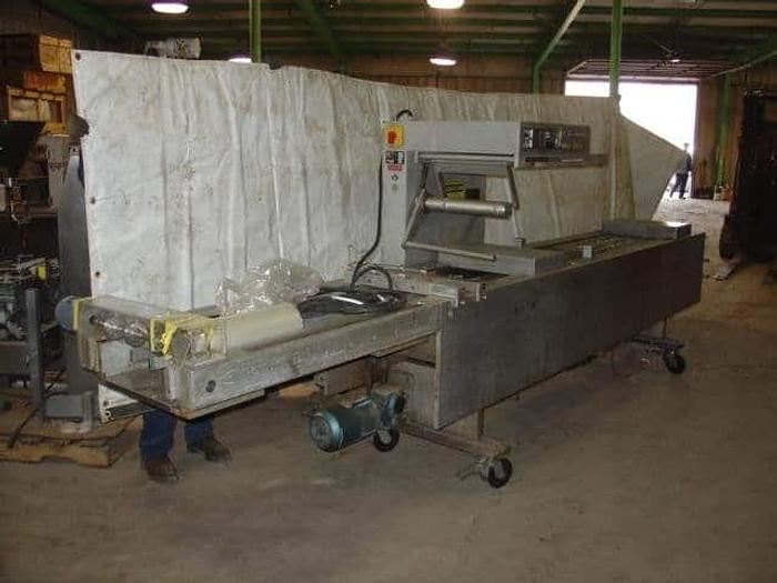 Used Multivac Rollstock Vacuum Packager, Md# R5200, Gas Flush, 420mm Web x 320mm Advance