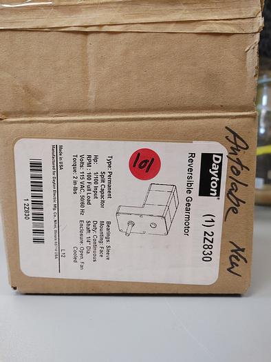Dayton Reversable Gearmotor 2Z830 100RPM 115VAC(101)