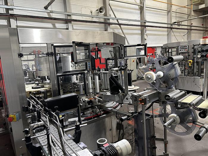 Used PET & Glass Bottling Line (18,000 BPH)