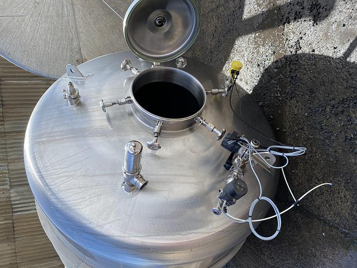 Used 5,000 Litre Pressurised Stainless Steel Tank