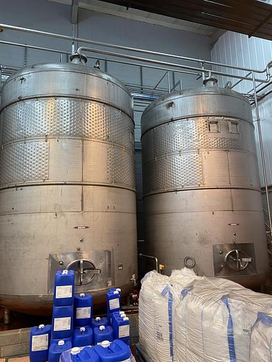 Used 40,000 Litre Stainless Steel Tanks