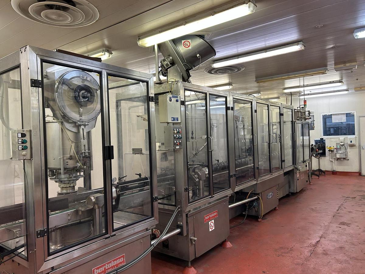 Used Carbonated Soft Drinks Filling Line