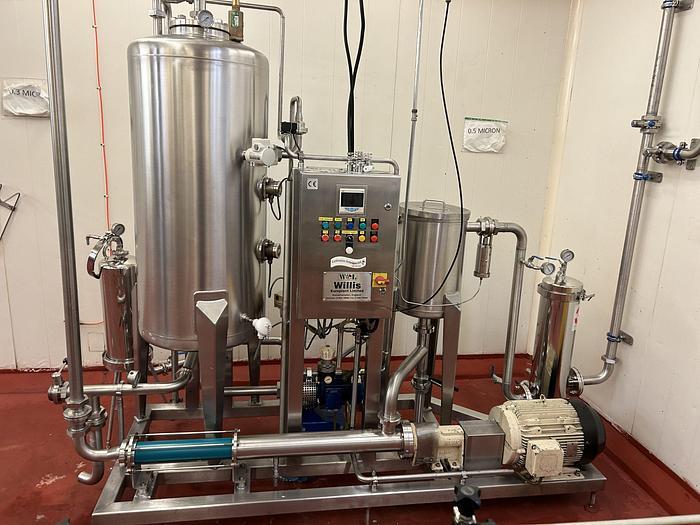 Used PET & Glass Bottling Line (12,000 BPH)