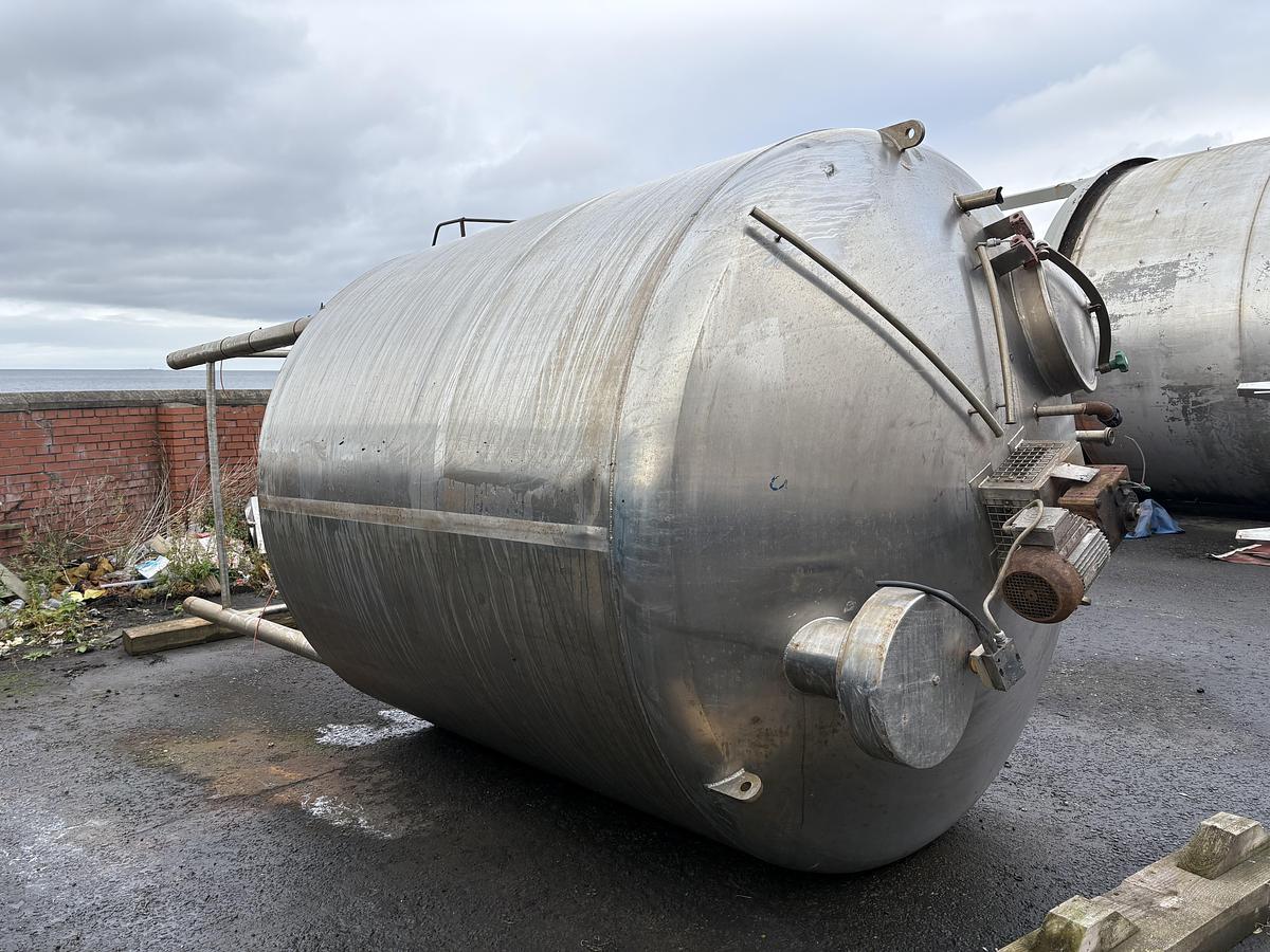 Used 10,000 Litre Stainless Steel Tank