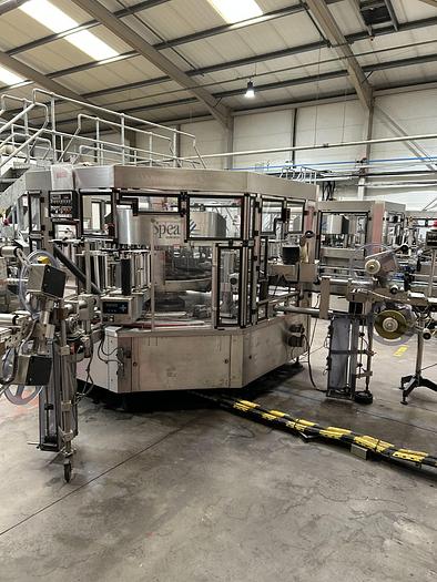 Used PET & Glass Bottling Line (12,000 BPH)