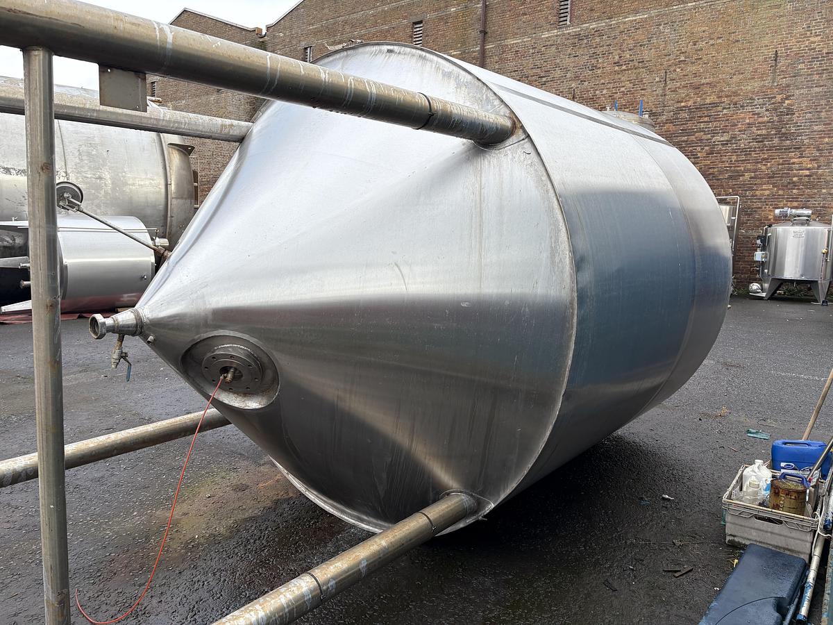 Used 10,000 Litre Stainless Steel Tank
