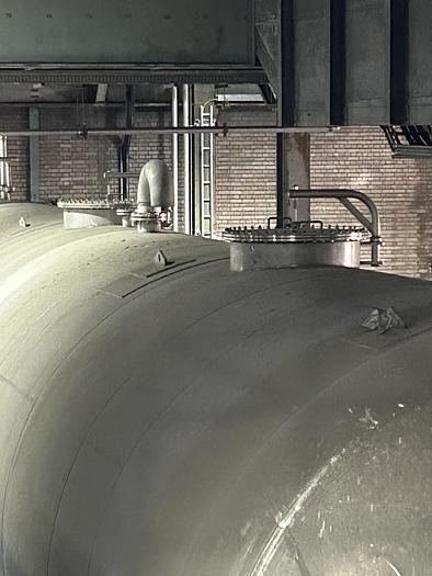 Used 250,000 Litre Horizontal S/S Tanks