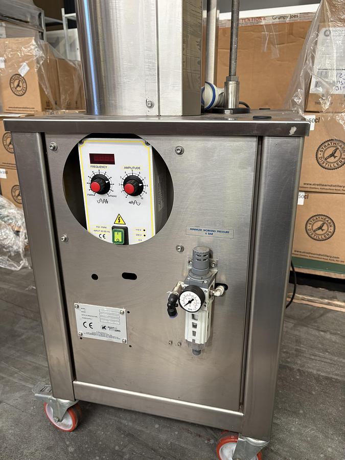 Used Corker and Capsulator