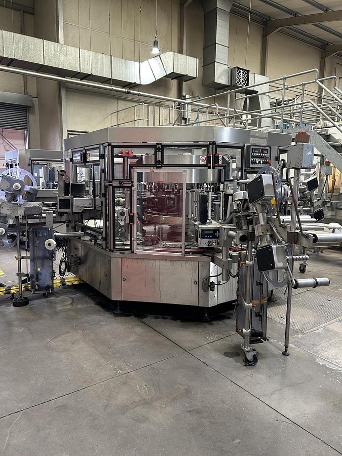 Used Carbonated Soft Drinks Filling Line