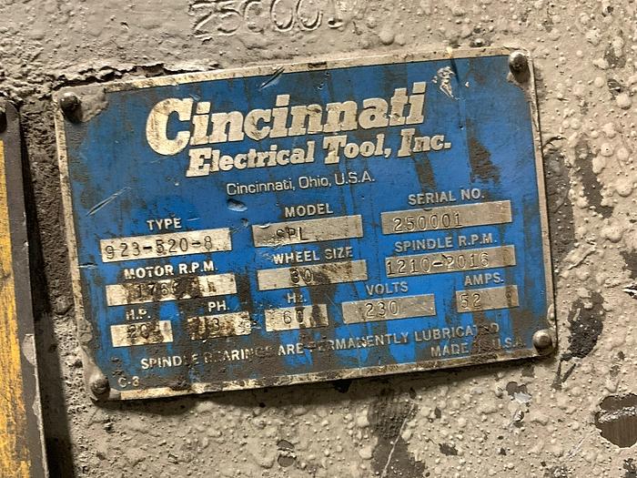Used CINCINNATI 923-520-8 SPL GRINDER (On Hold)
